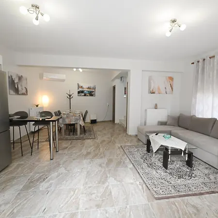 Unique Villa Lefkakia